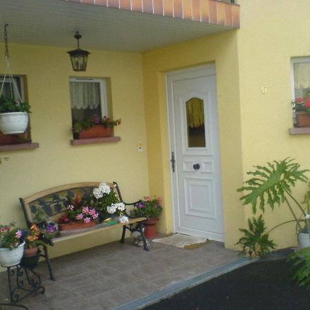 Chez Josephine Bed & Breakfast Metting Dış mekan fotoğraf