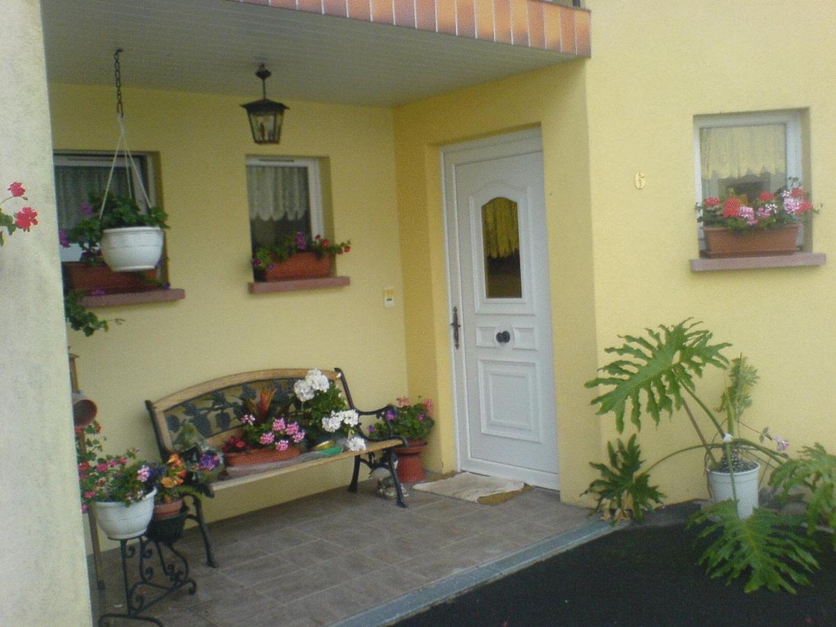 Chez Josephine Bed & Breakfast Metting Dış mekan fotoğraf
