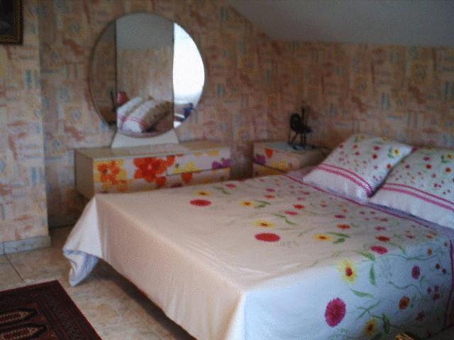Chez Josephine Bed & Breakfast Metting Oda fotoğraf